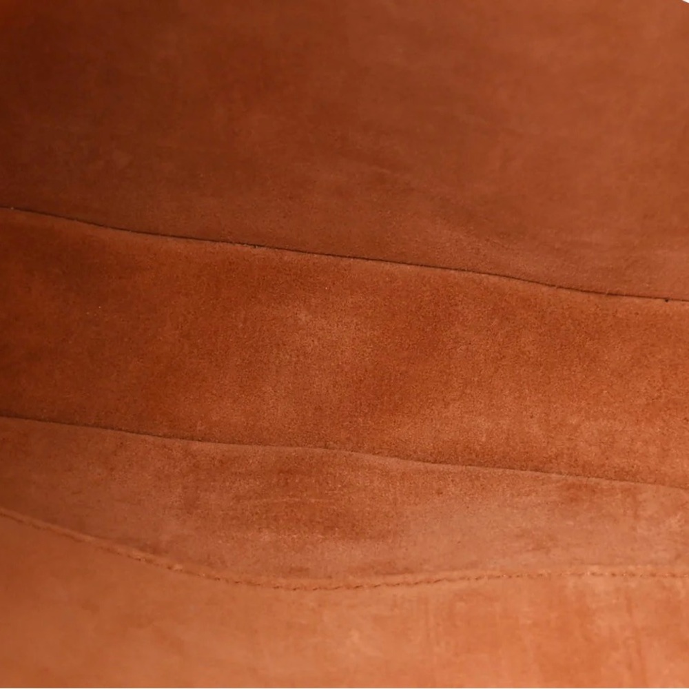 Louis Vuitton calfskin Low Key cookie MM in cognac leather - Picture 7 of 7
